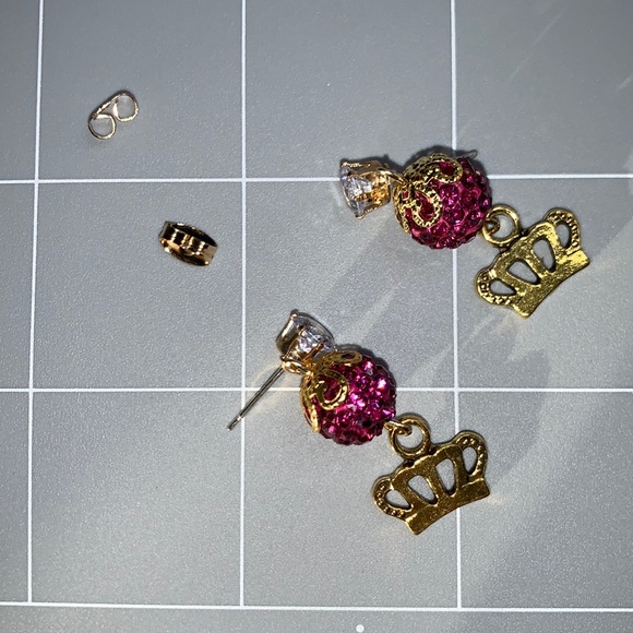 New Hand Crafted Crowns 👑 Post Earrings with Pink Glitter Ball - Picture 4 of 9